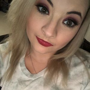 Meet your Posher, Meghan